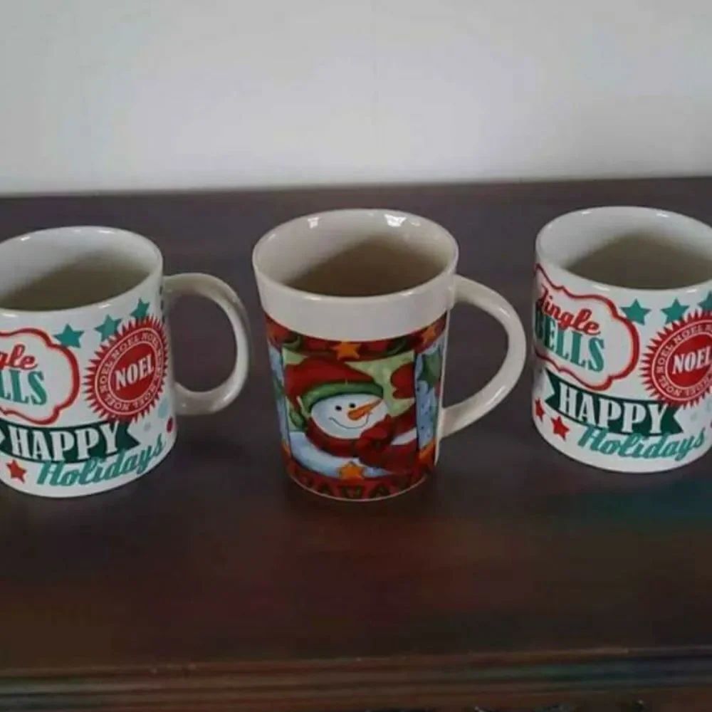 3 Ceramic Christmas Mugs